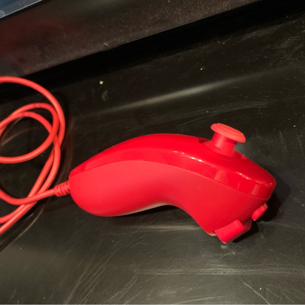 WII Nunchuck Controller - Picture 9 of 10